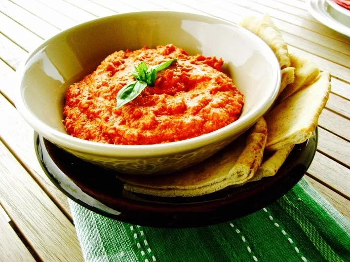 Hummus - Muhammara