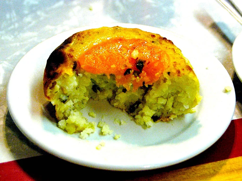 The Hirshon Jewish Potato Knish - קניש 1 Lower East Side Schimmel Knish 2