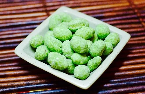 The Hirshon Wasabi Peanuts with Green Tea 3 The Hirshon Wasabi Peanuts with Green Tea