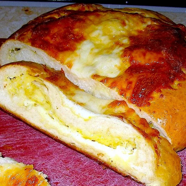 The Hirshon Georgian Imeretian Khachapuri - ხაჭაპური
