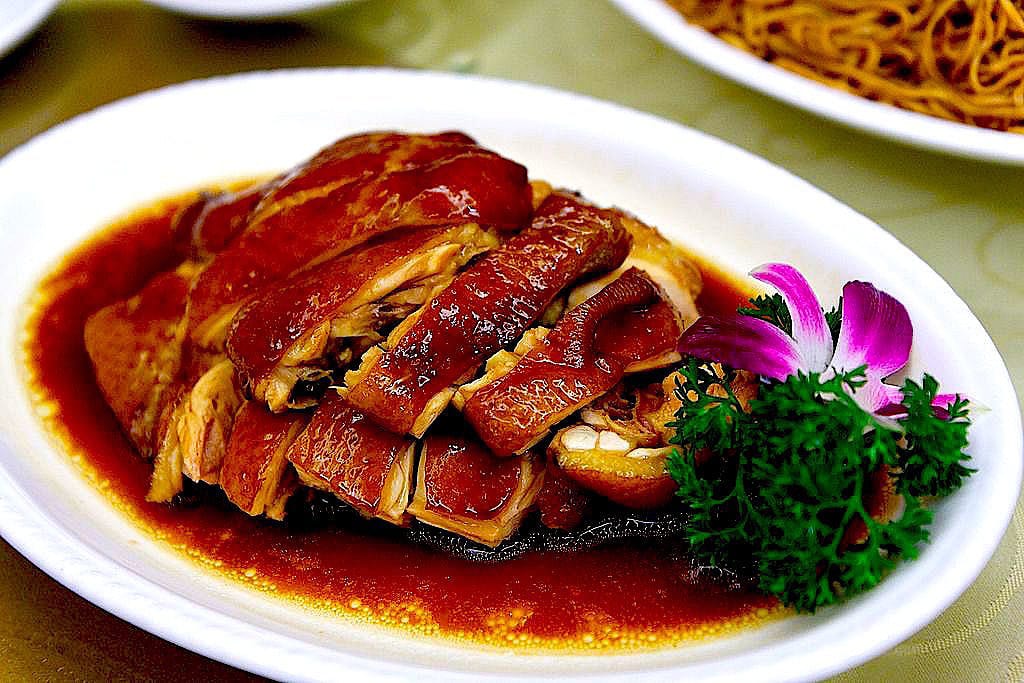 The Hirshon Cantonese Roasted Soy Sauce Chicken 豉油焗雞 The Food Dictator
