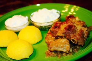 The Hirshon Moldovan Friptura din Costita de Porc