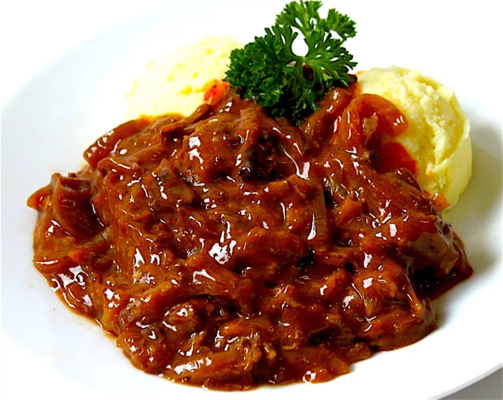 The Hirshon Dutch Beef Stew - Hachée 19 The Hirshon Dutch Beef Stew - Hachée