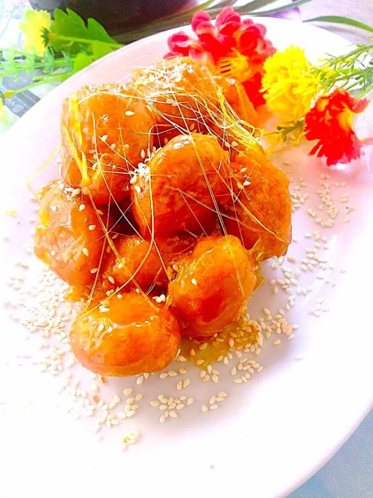 The Hirshon Shandong Candied Apple Fritters - 拔丝苹果