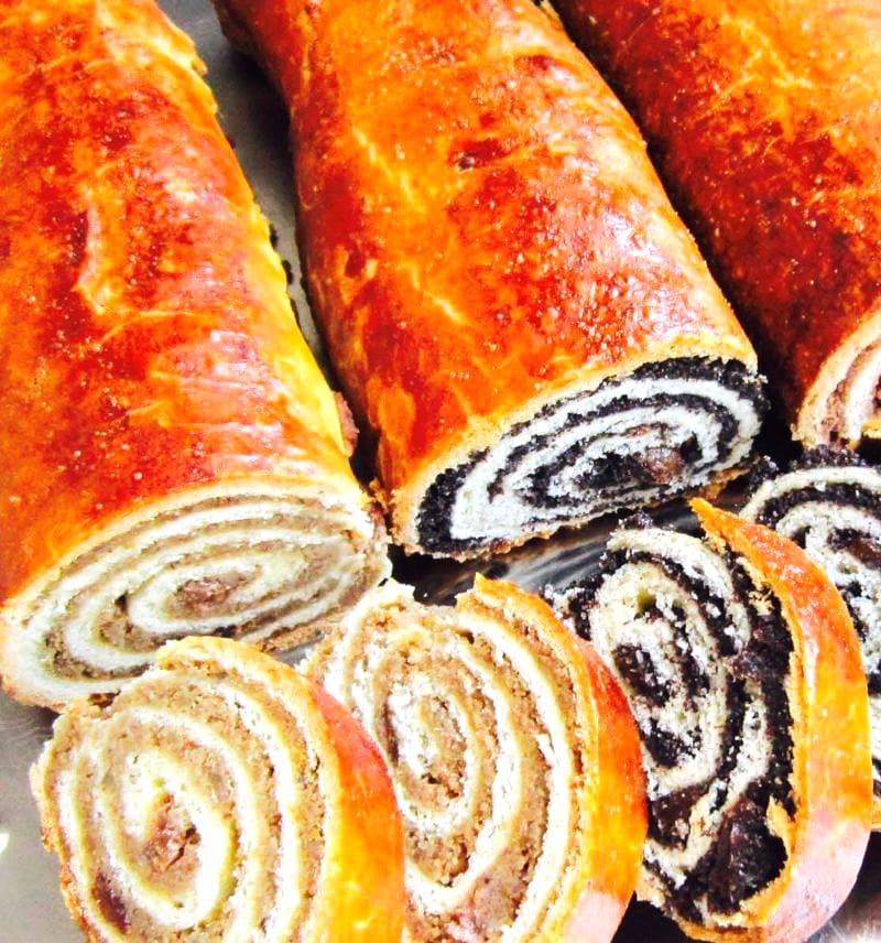 The Hirshon Hungarian Poppy Seed And Walnut Beigli Mákos És Diós Bejgli The Food Dictator