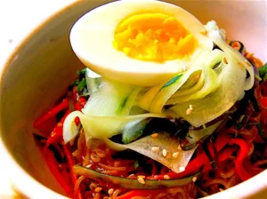 The Hirshon Korean Spicy Cold Noodles - 비빔냉면 The Hirshon Korean Spicy Cold Noodles - 비빔냉면