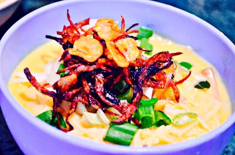 The Hirshon Burmese Curried Chicken Noodle Soup - ခေါက်ဆွဲ