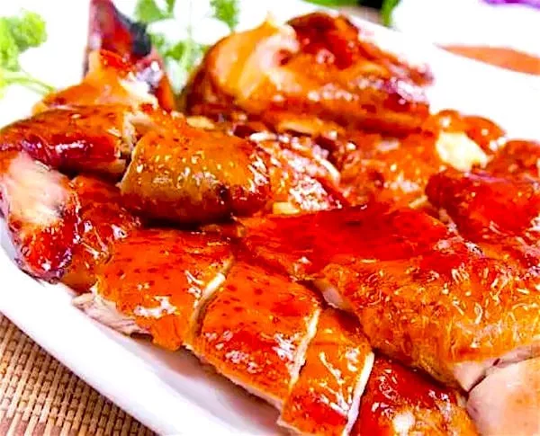 The Hirshon Anhui Fried And Poached Chicken - 符離集燒雞