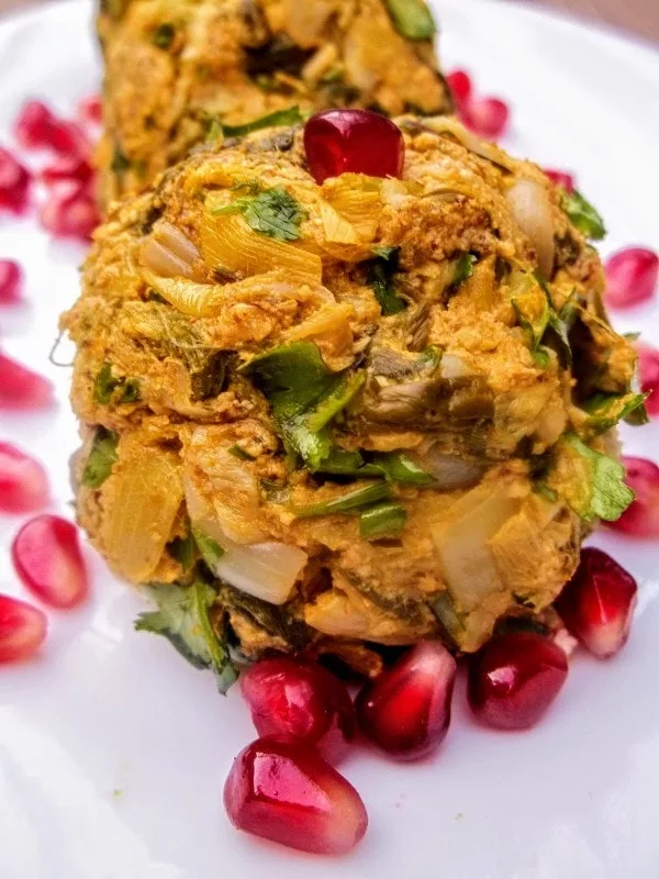 Georgian Spiced Leek Balls With Garlic And Walnuts - ფრასიელა