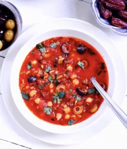 The Hirshon Moroccan Chickpea & Lentil Soup - ⴰⵣⴽⵉⴼ or الحريرة The Hirshon Moroccan Chickpea & Lentil Soup - ⴰⵣⴽⵉⴼ or الحريرة