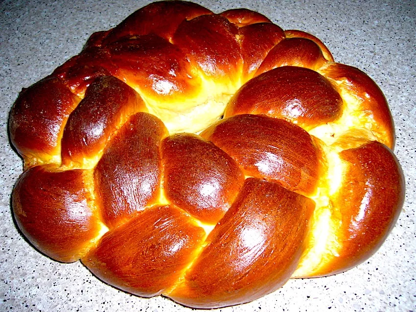The Hirshon Rosh Hashanah Round Challah - – רֹאשׁ הַשָּׁנָה‎ חַלָּה