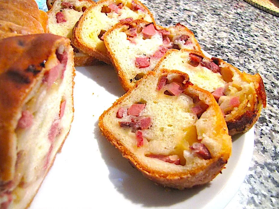 The Hirshon ‘Italian Flag’ Lard Bread - Tòrtano Napoletano