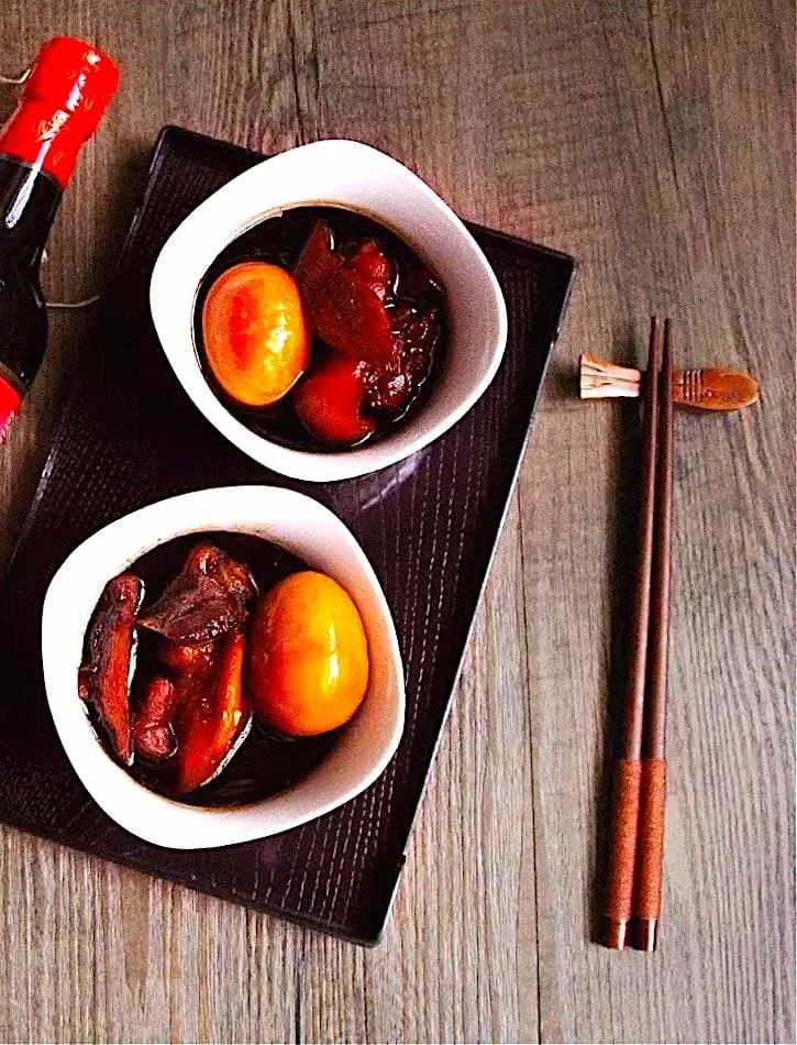 The Hirshon Chinese Black Vinegar Pork Trotter Post-Partum Stew - 猪脚醋