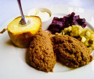 The Hirshon Jewish-Finnish Meat And Fish Pâté - Vorschmack The Hirshon Jewish-Finnish Meat And Fish Pâté - Vorschmack