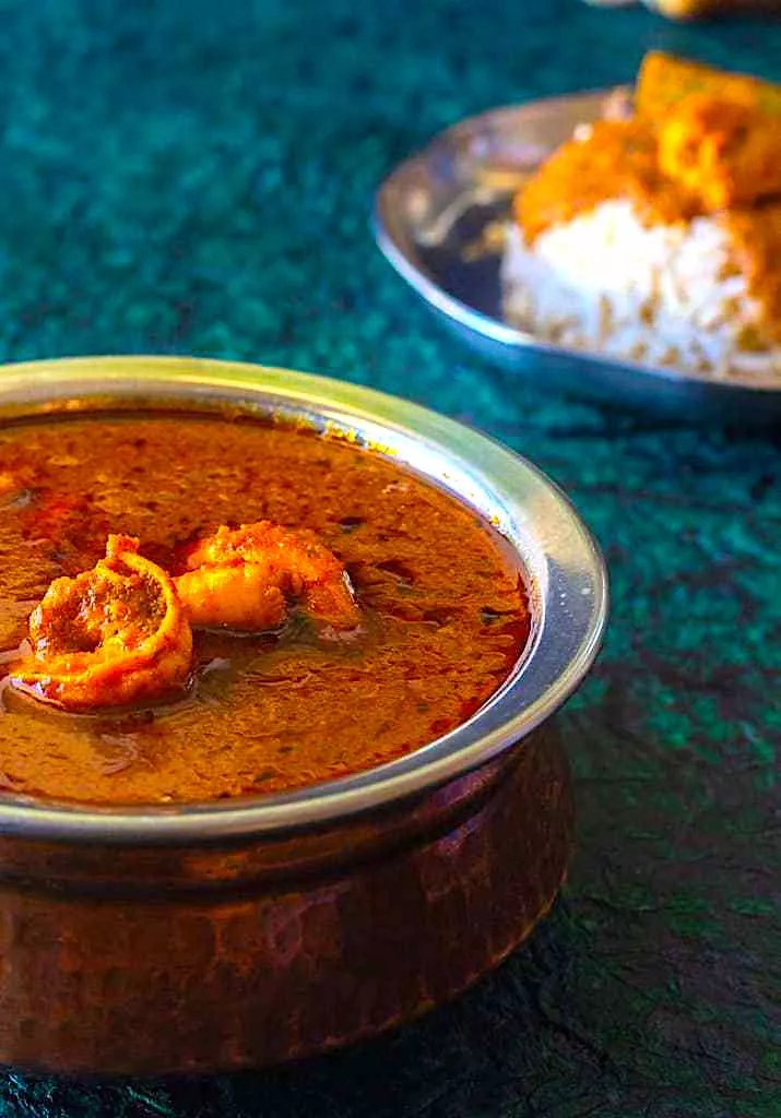 The Hirshon Maharashtrian Prawn Curry - कोकणी कोळंबीचं कालवण