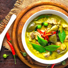 Thai Style Green Curry Spice Blend - Gourmet Collection 156 Serving Jar For Chicken & Vegetables